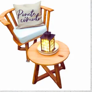 Sillon Gervasoni con almohadon+ Mesa 50 cm diámetro- Madera de Pino Justo  Makario