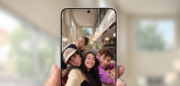 Más personas en cada selfie