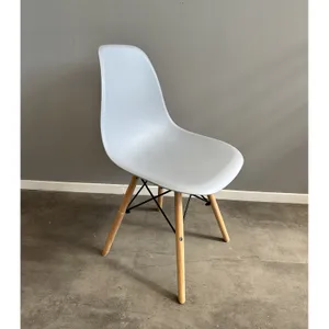 Silla Eames 4 Silla Comedor Rico Blanco (Sillas Solamente) FurnitureR Eames