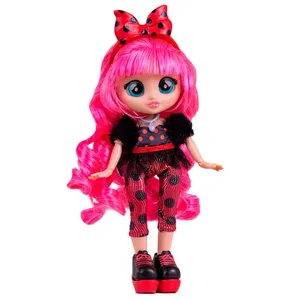 Bff by Cry Babies Lady, Playset Dolls de pop Bff Lady heeft haar eigen scooter en 10 accessoires, speelgoed voor meisjes en kinderen 3 jaar