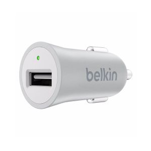 Cargador USB Premium de Auto 2.4A Belkin Plateado