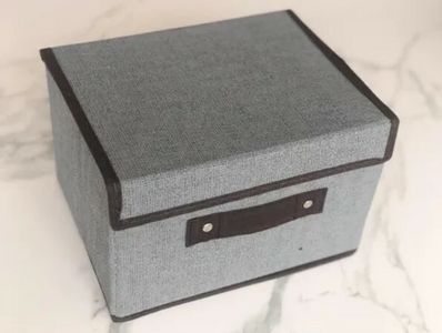 Caja de Tela Gris Large x 5 unidades $12.00010 $10.800